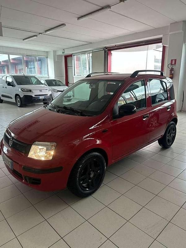 Rosso Usata 2010 Fiat Panda Easy Due volumi | 5450 € (Buon prezzo) - Immagine 1/4