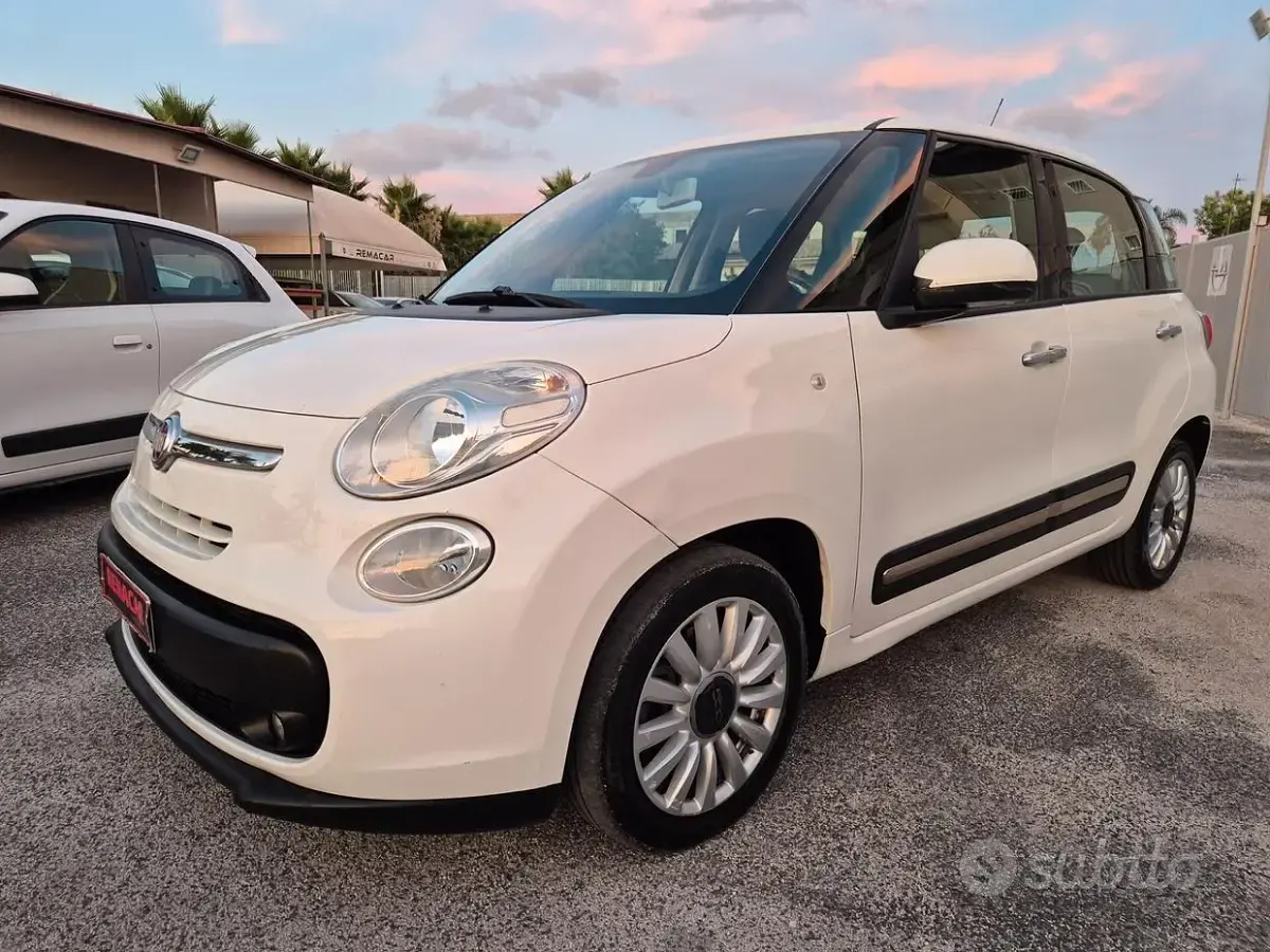 Usata Fiat 500L Lounge 95 CV (69 kW) 2016 Bianco Monovolume