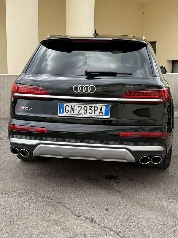 Usata Audi SQ7 507 CV (372 kW) 2023 Nero SUV