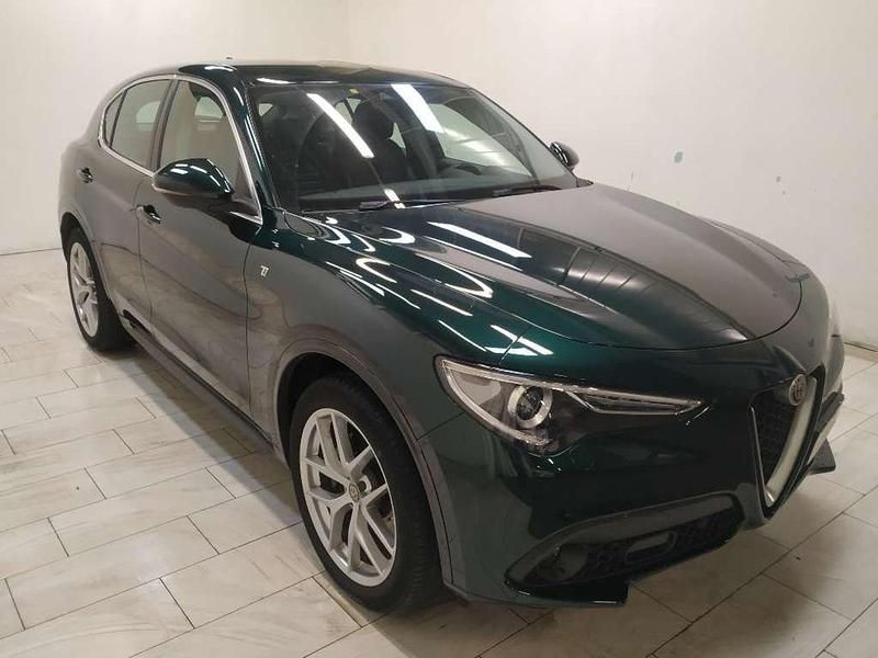 Usata Alfa Romeo Stelvio Veloce 210 CV (154 kW) 2021 Verde SUV