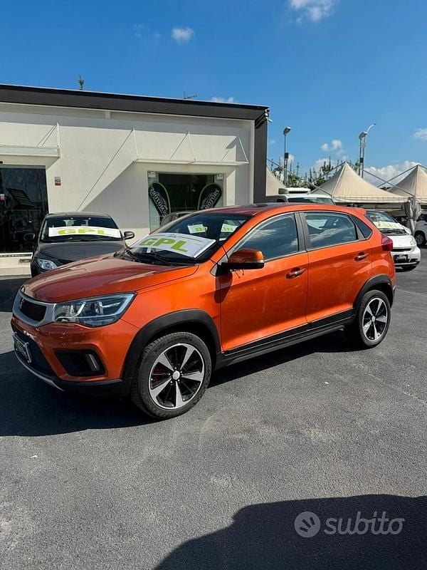 Usata DR DR 3.0 106 CV (77 kW) 2019 Arancione SUV