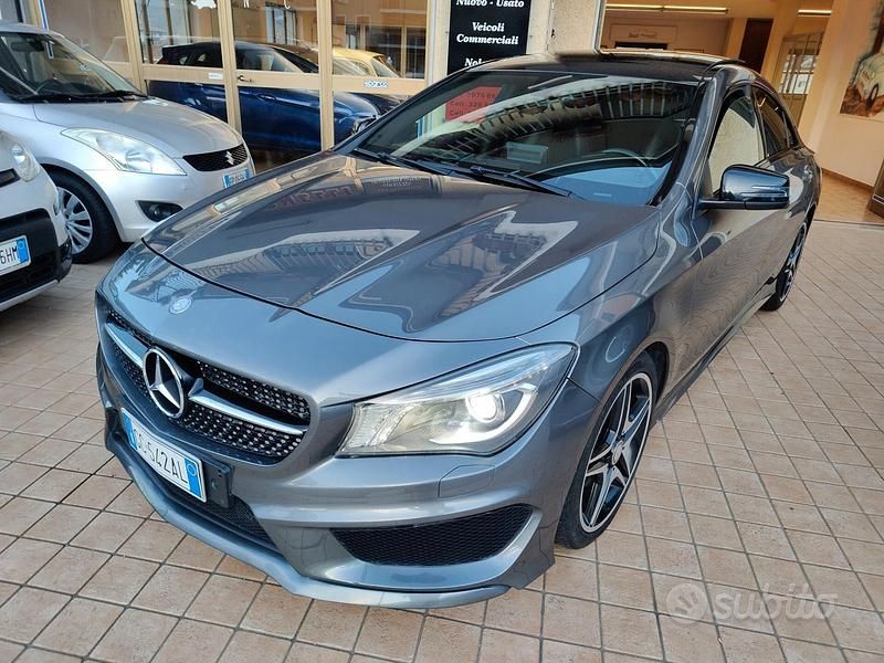 Usata Mercedes CLA220 Premium 169 CV (124 kW) 2018 Grigio Berlina