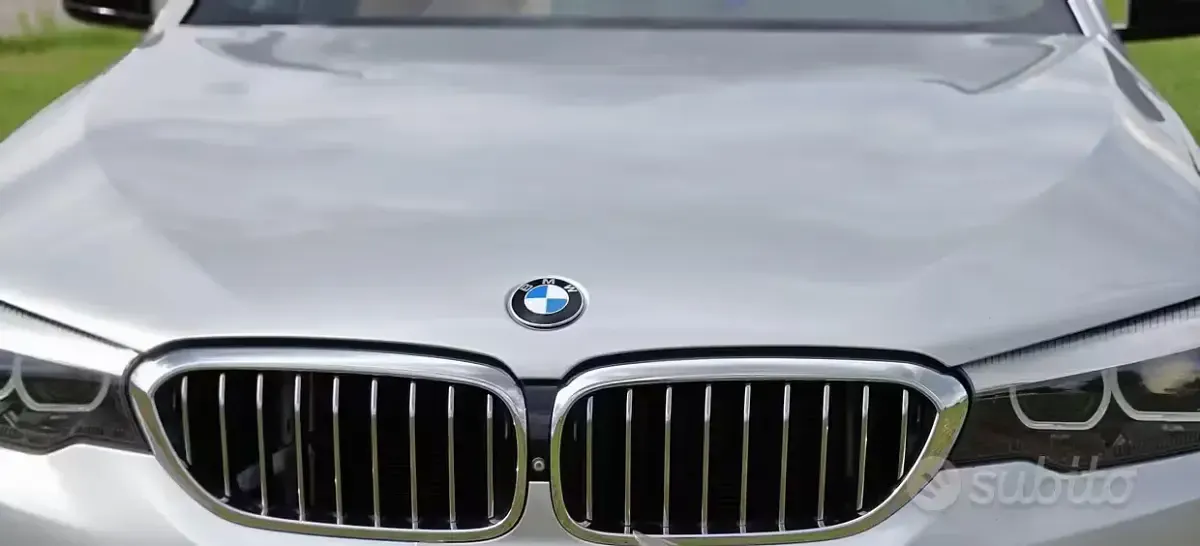 Usata BMW 520 Luxury Line 190 CV (139 kW) 2018 Grigio Station wagon