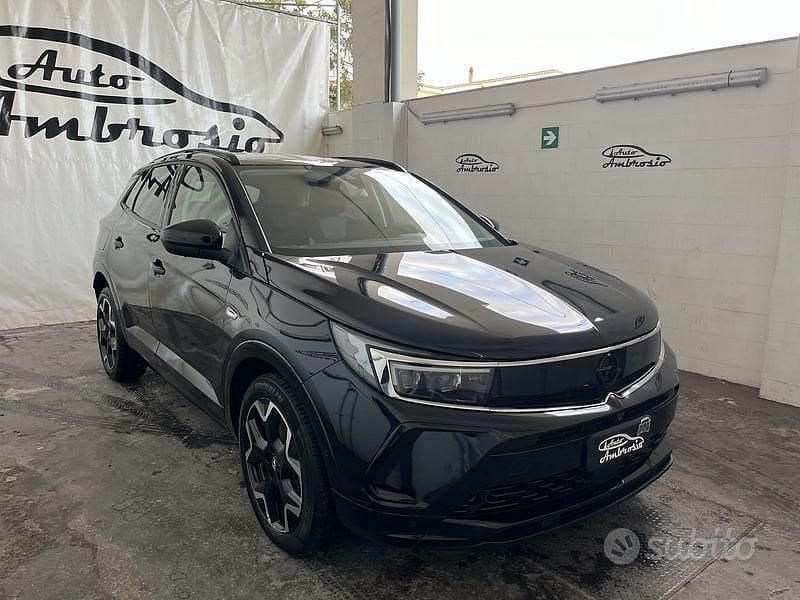 Usata Opel Grandland X 131 CV (96 kW) 2024 Nero SUV