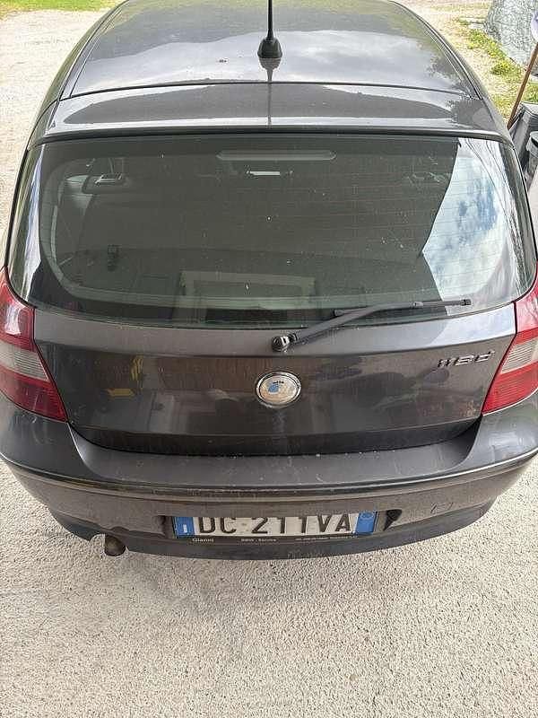 Gebraucht BMW 118 122 PS (89 kW) 2007 Kleinwagen