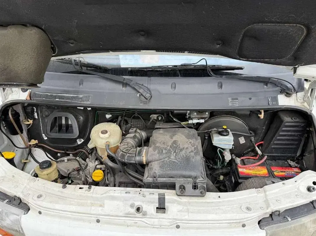 Usata Renault Master 90 CV (66 kW) 2001 Bianco Furgone