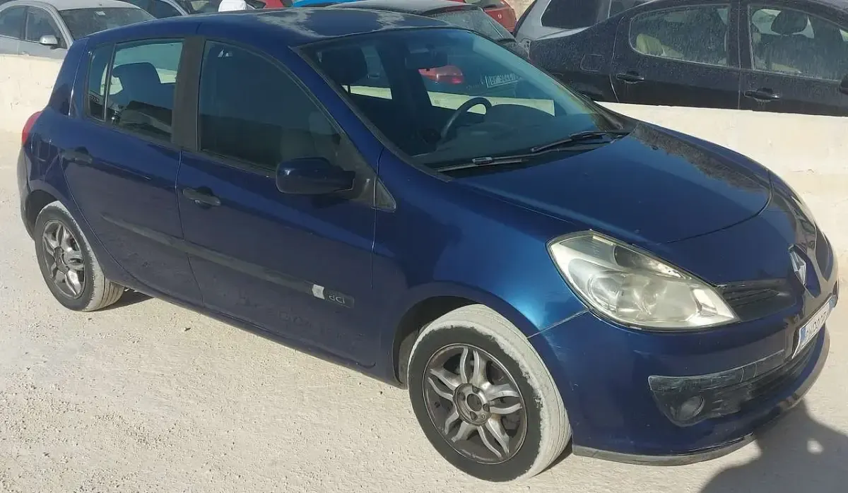 Gebraucht Renault Clio II 68 PS (50 kW) 2007 Blau Kleinwagen