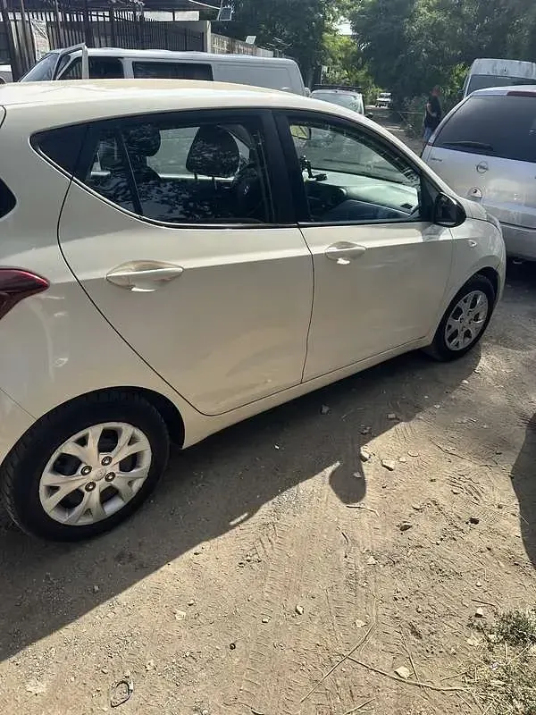 Usata Hyundai i10 GO! 67 CV (49 kW) 2014 Utilitaria