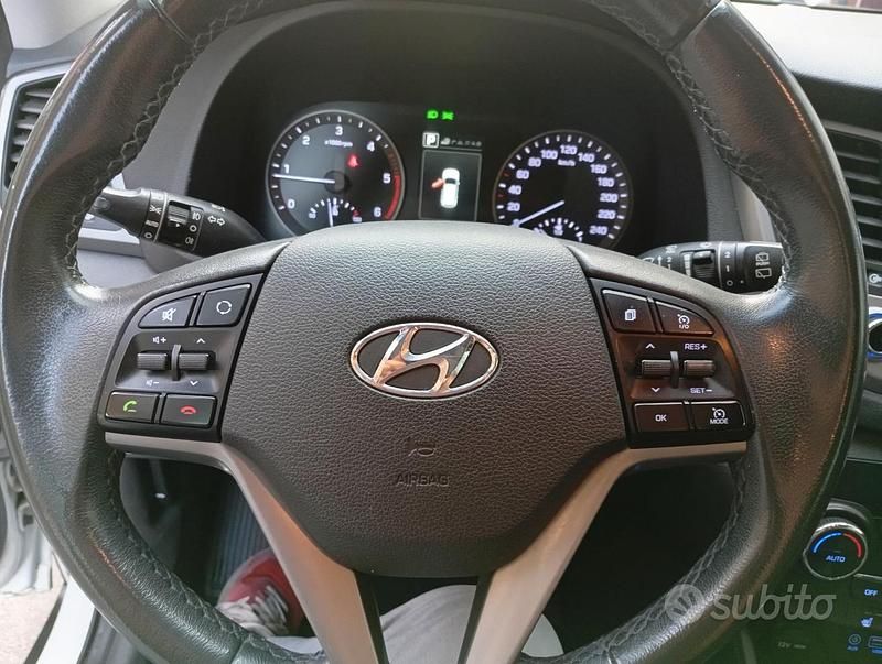Usata Hyundai Tucson 141 CV (103 kW) 2017 Bianco SUV