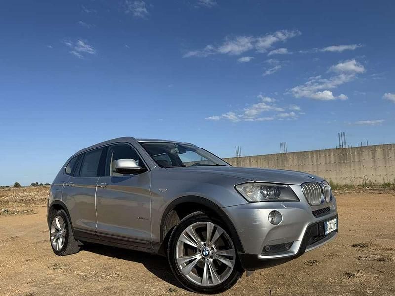 Usata 2011 BMW X3 Comfort Edition SUV | 8000 € (Ottimo prezzo) - Immagine 1/4