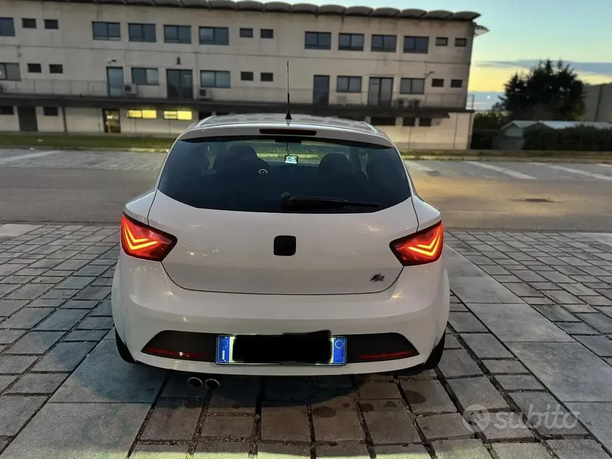 Usata Seat Ibiza FR 105 CV (77 kW) 2013