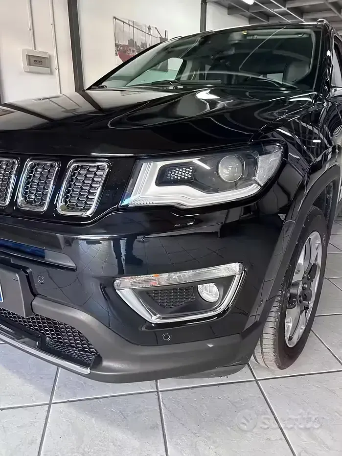 Usata Jeep Compass 140 CV (102 kW) 2019 Nero SUV