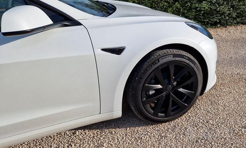 Usata Tesla Model 3 323 kW (440 CV) 2023 Bianco Berlina