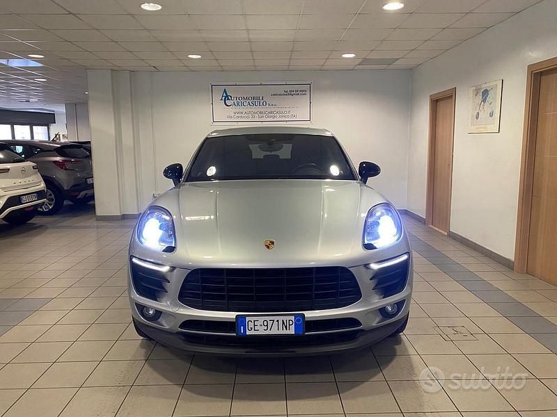 Usata Porsche Macan 250 CV (183 kW) 2016 Grigio metallizzato SUV