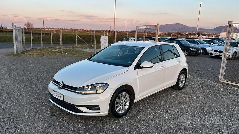 Usata VW Golf VII Executive 116 CV (85 kW) 2017 Bianco Berlina