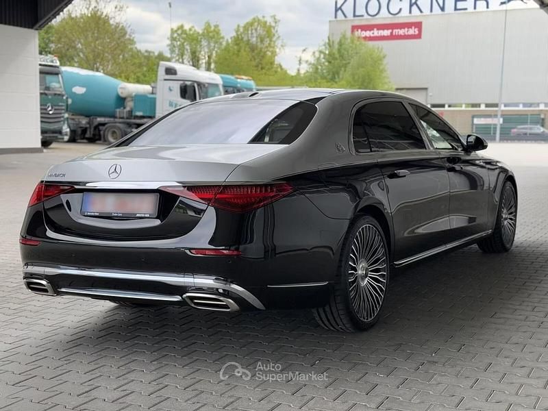 Usata Mercedes S680 Maybach 612 CV (450 kW) 2024 Nero Berlina