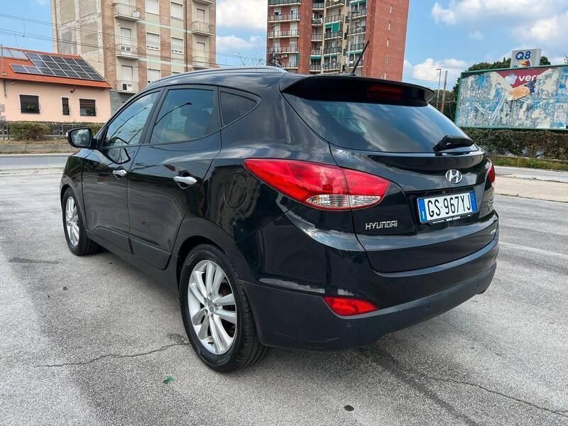 Usata Hyundai ix35 Style 183 CV (134 kW) 2010 Nero SUV