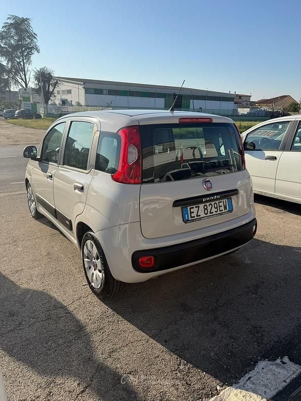 Usata Fiat Panda 75 CV (55 kW) 2015 Utilitaria