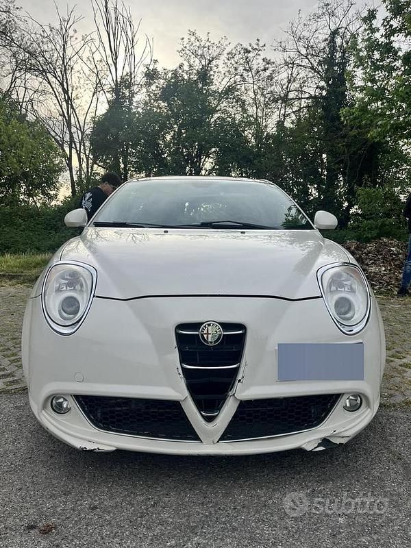 Usata Alfa Romeo MiTo 105 CV (77 kW) 2010 Bianco Utilitaria