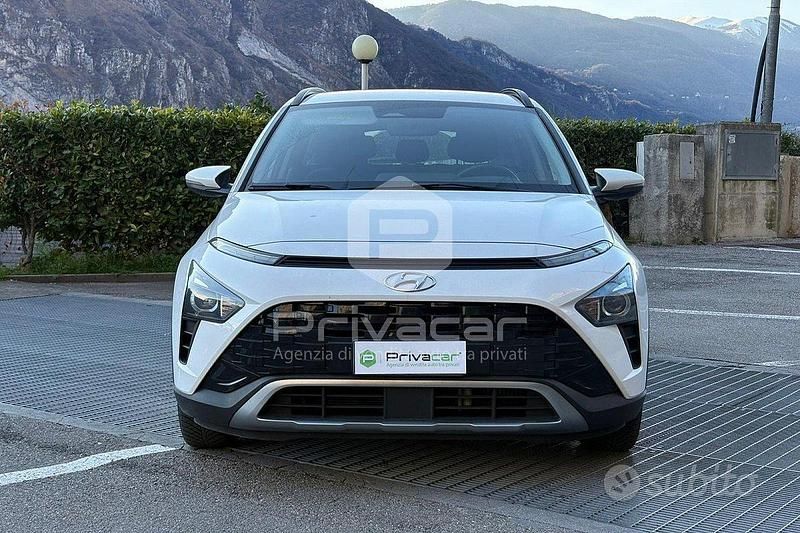 Usata Hyundai Bayon 99 CV (72 kW) 2022 Bianco SUV