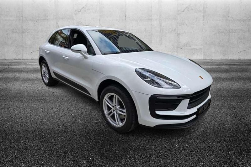 Bianco Usata 2022 Porsche Macan SUV | 62.950 € (Buon prezzo) - Immagine 1/4