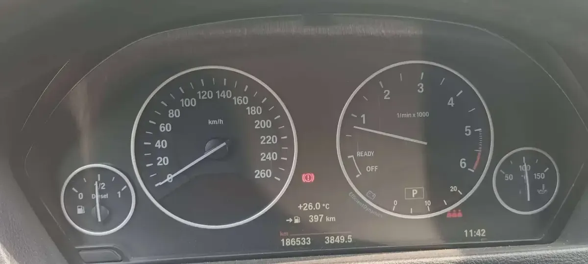 Usata BMW 318 Advantage 150 CV (110 kW) 2016 Blu/azzurro Station wagon