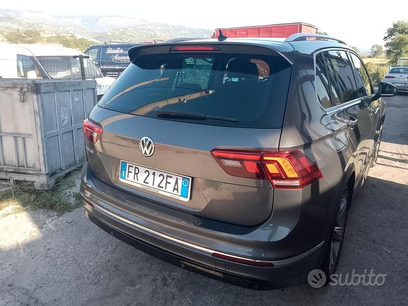 Usata VW Tiguan R-line 150 CV (110 kW) 2018 SUV