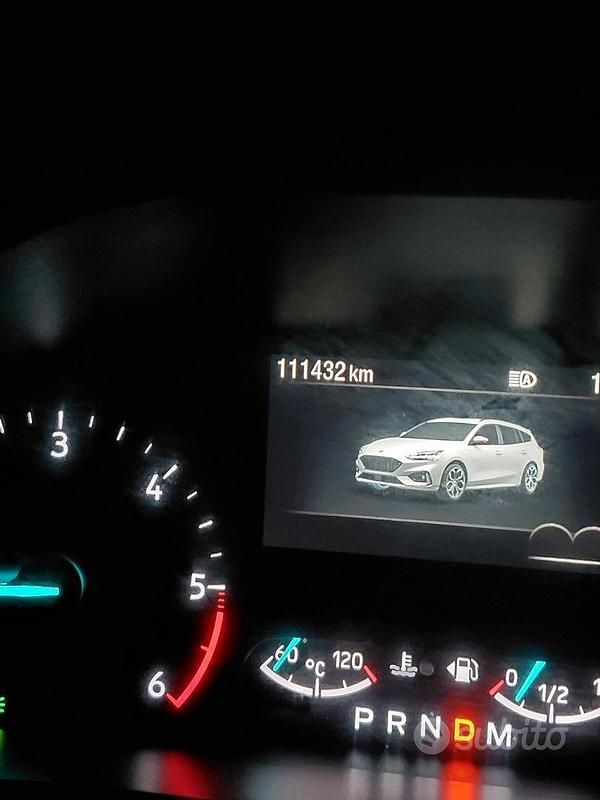 Usata Ford Focus ST-Line 150 CV (110 kW) 2020 Grigio Berlina