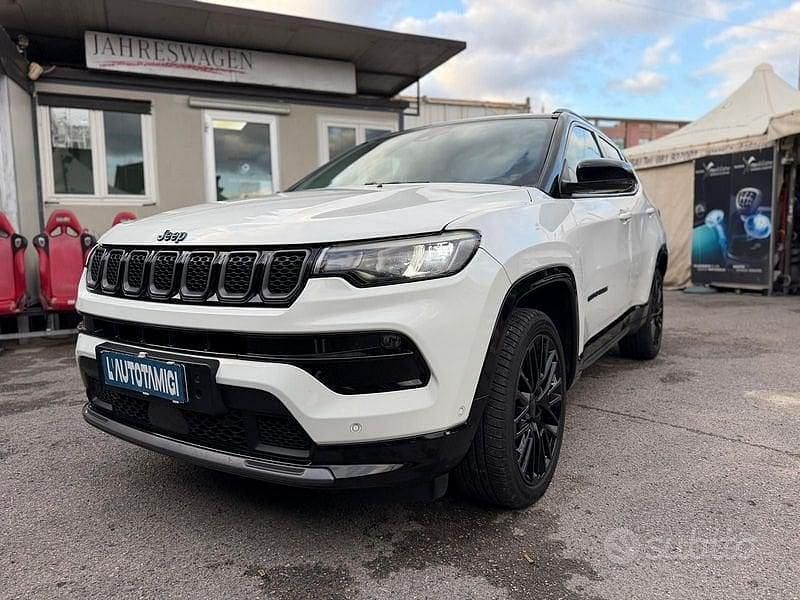 Usata Jeep Compass 240 CV (176 kW) 2023 Bianco SUV