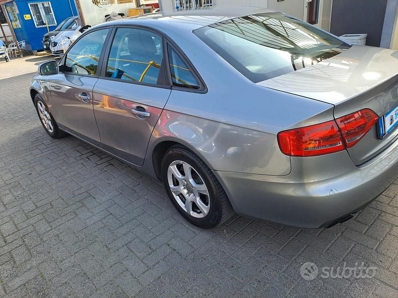 Usata Audi A4 Ambiente 160 CV (117 kW) 2009 Grigio Berlina
