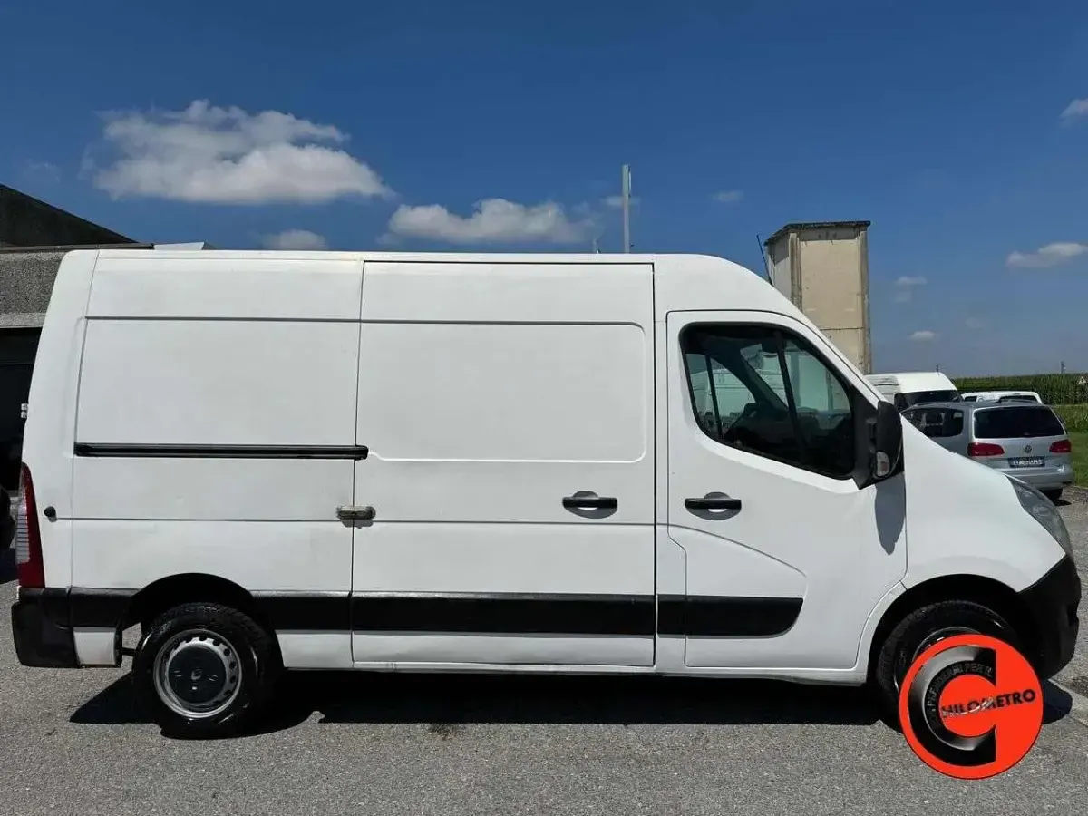 Usata Renault Master 110 CV (80 kW) 2013 Bianco Furgone