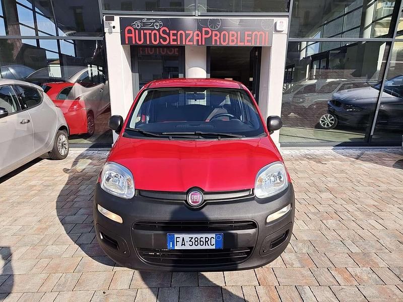 Usata Fiat Panda 75 CV (55 kW) 2015 Rosso Utilitaria