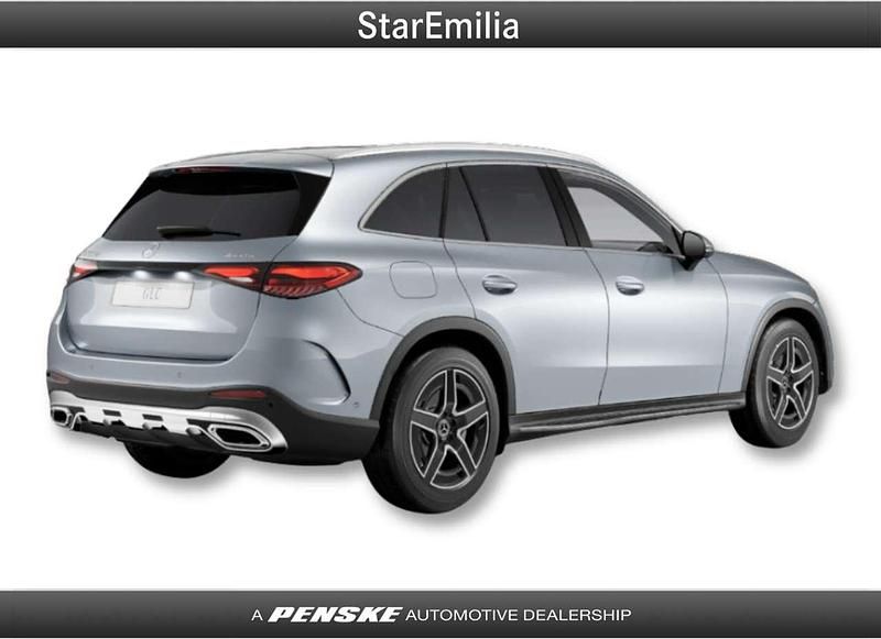 Nuova Mercedes GLC220 Advanced 197 CV (144 kW) 2025 Argento SUV