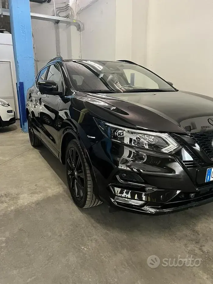 Usata Nissan Qashqai N-TEC 116 CV (85 kW) 2021 Nero SUV