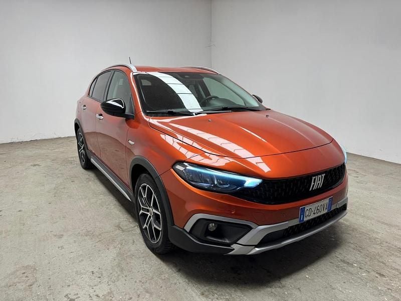 Usata Fiat Tipo Cross 101 CV (74 kW) 2021 Blu