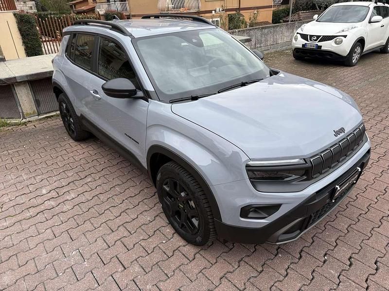 Nuova Jeep Avenger 145 CV (106 kW) 2026 Grigio storm SUV