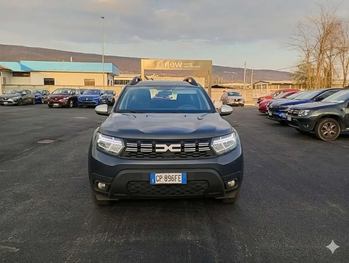 Usata Dacia Duster Expression 116 CV (85 kW) 2023 Grigio SUV