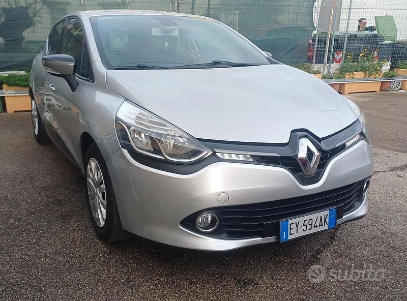 Usata Renault Clio IV 75 CV (55 kW) 2015 Grigio Berlina