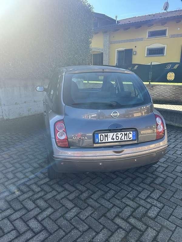 Usata Nissan Micra 65 CV (47 kW) 2008 Bronzo Berlina