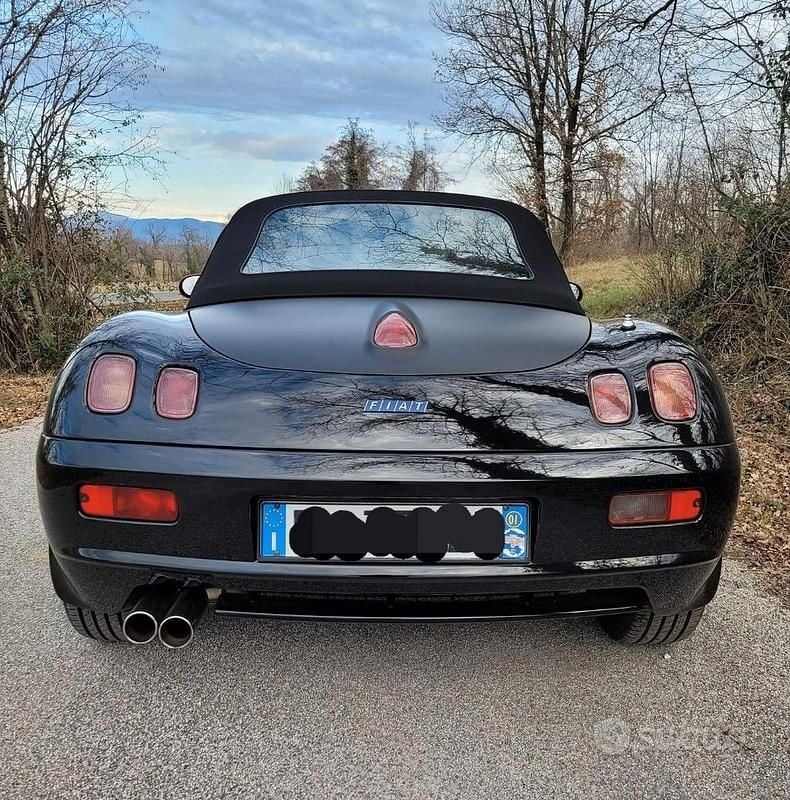 Usata Fiat Barchetta 131 CV (96 kW) 2001 Nero Cabrio