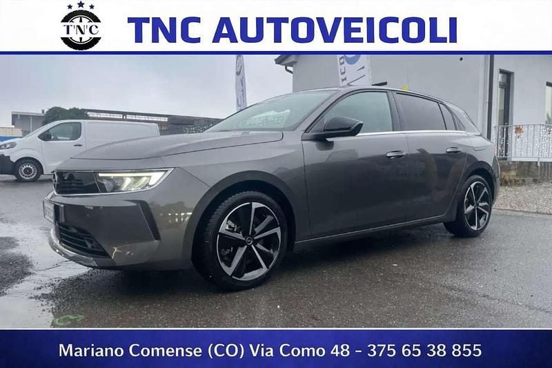 Grigio Usata 2023 Opel Astra Elegance Berlina | 21.900 € (Ottimo prezzo) - Immagine 1/4