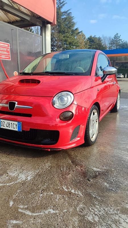 Usata Fiat 500 Lounge 69 CV (50 kW) 2009 Rosso Cabrio