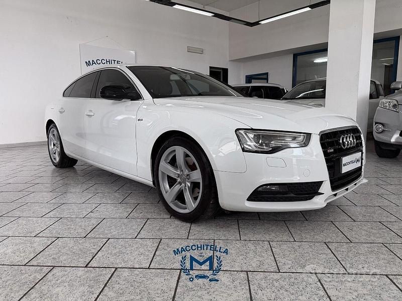 Usata Audi A5 Advanced 176 CV (129 kW) 2012 Bianco Coupé