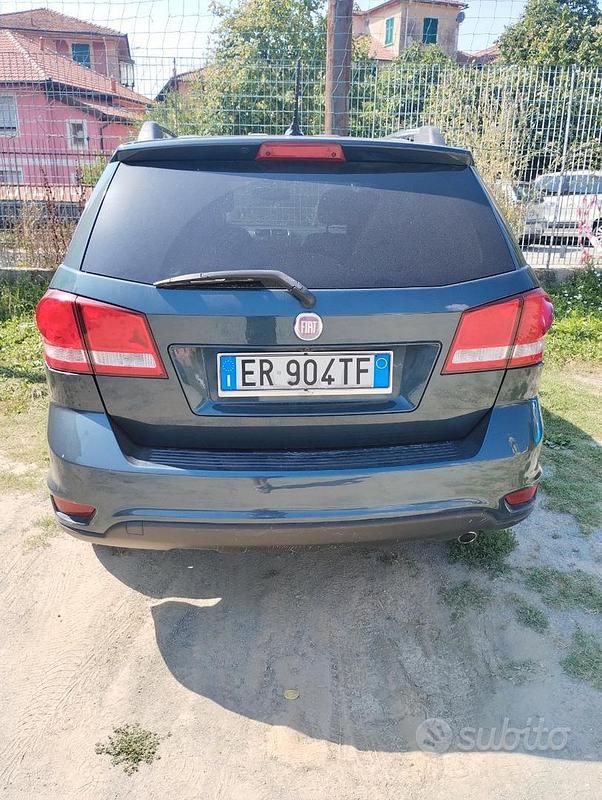 Usata Fiat Freemont 170 CV (125 kW) 2013 Blu SUV