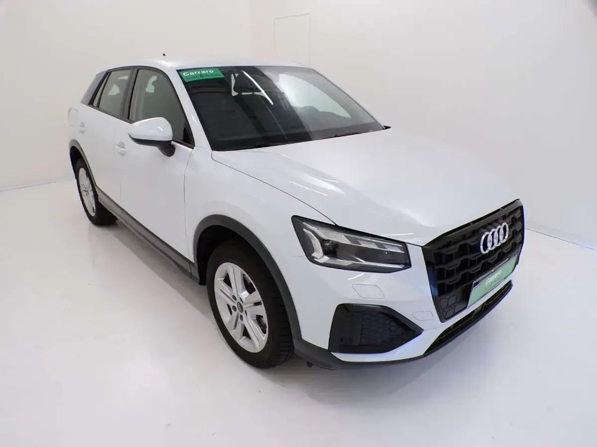Usata Audi Q2 Business 150 CV (110 kW) 2024 Bianco SUV