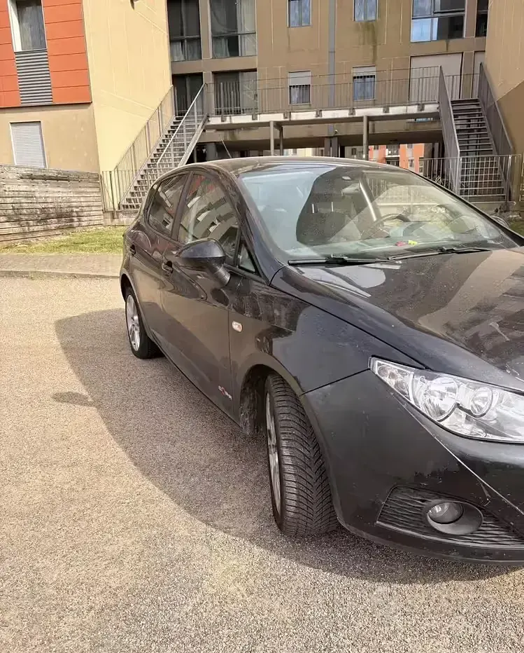 Gebraucht Seat Ibiza 75 PS (55 kW) 2011 Schwarz Limousine