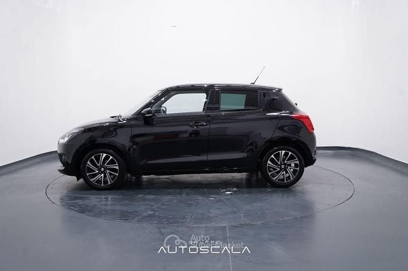 Usata Suzuki Swift 83 CV (61 kW) 2023 Nero Berlina