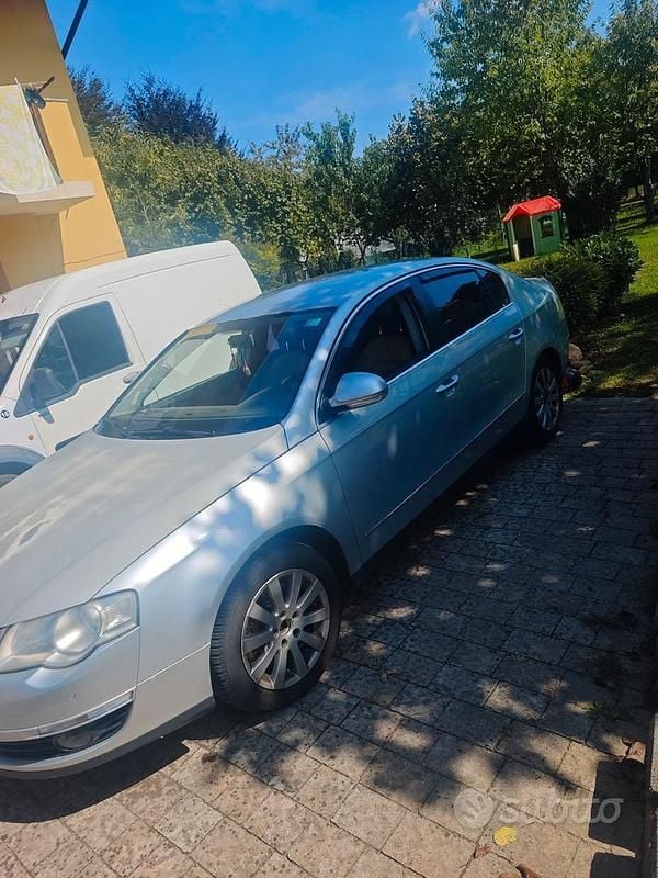 Usata VW Passat 150 CV (110 kW) 2009 Berlina