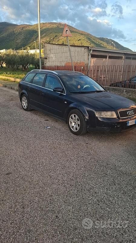 Usata Audi A4 130 CV (95 kW) 2001 Blu Berlina