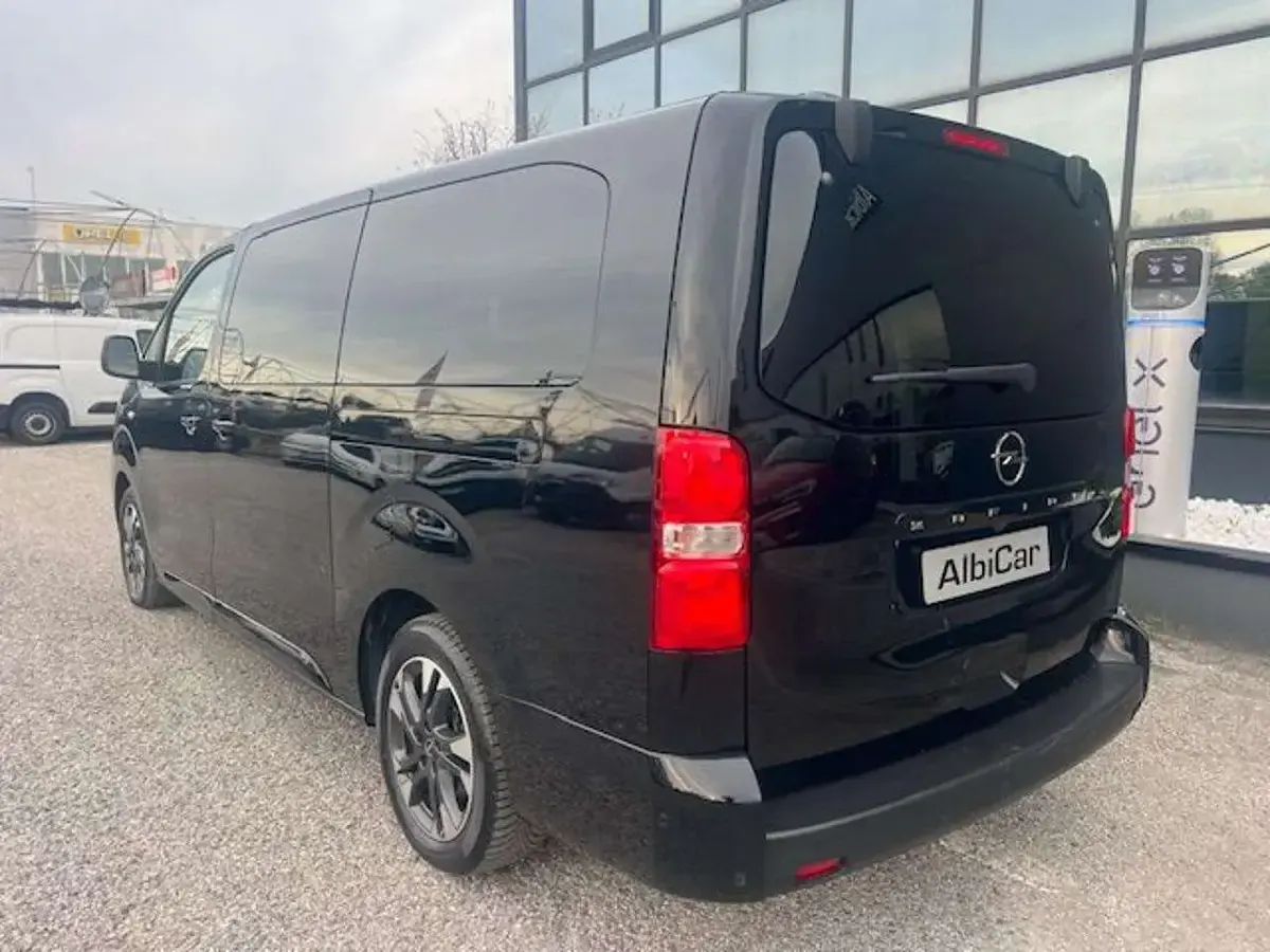 Usata Opel Zafira Life S 177 CV (130 kW) 2024 Nero Monovolume